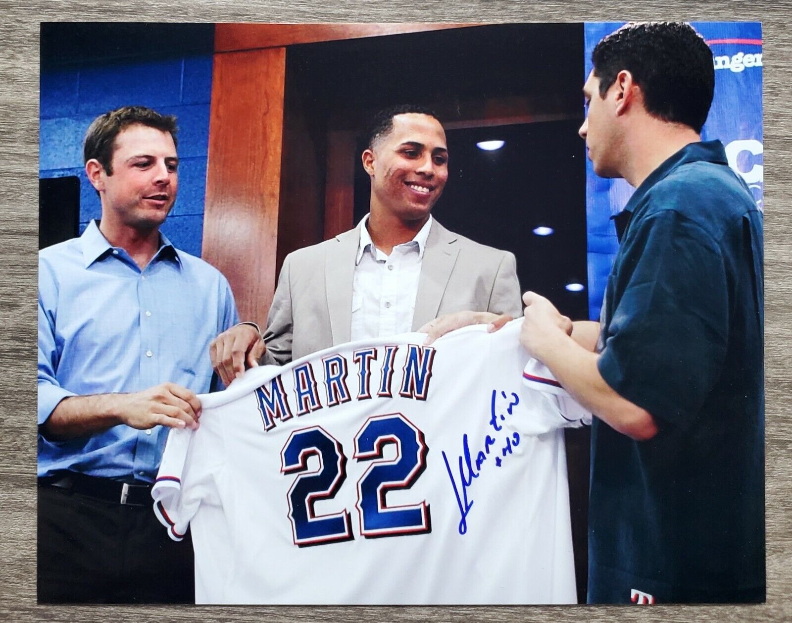 Leonys Martin Signed 8x10 Photo Poster painting Texas Rangers MLB RAD