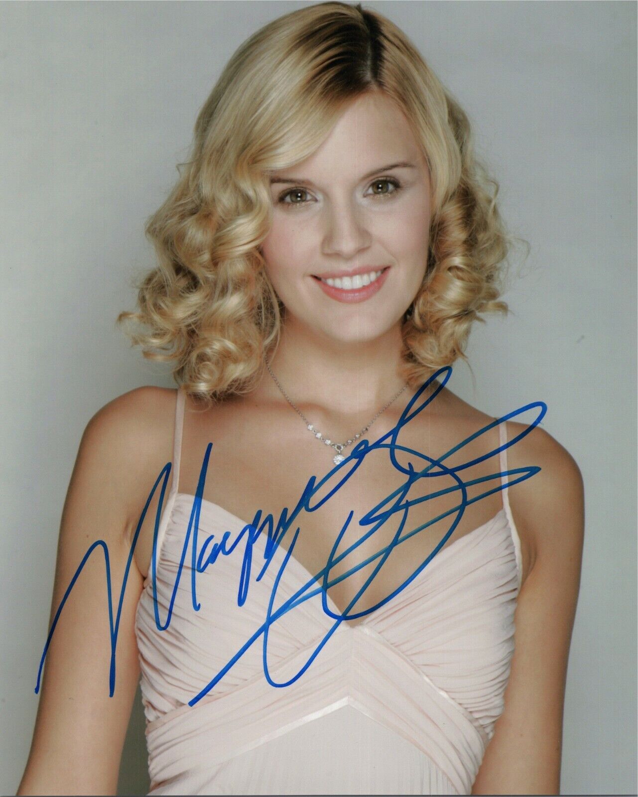 ~~ MAGGIE GRACE Authentic Hand-Signed LOST - Shannon