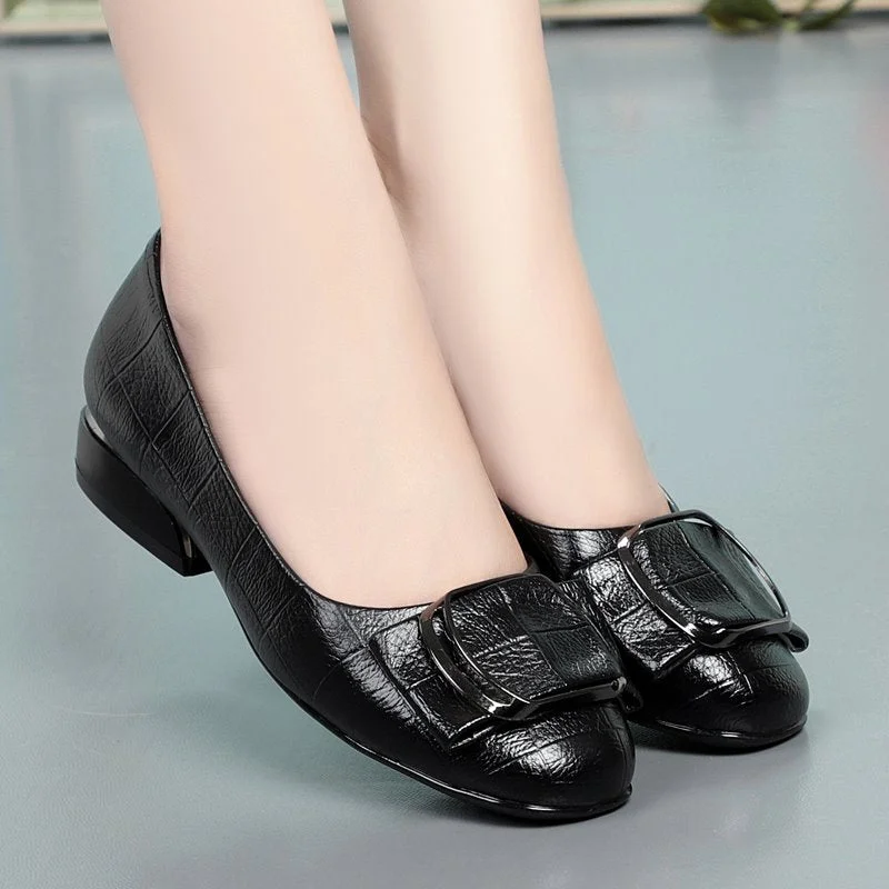 2021 New Leather Shoes Woman Low Heels Office Dress Shoes High Quality Comfortable Summer Ladies Shoes