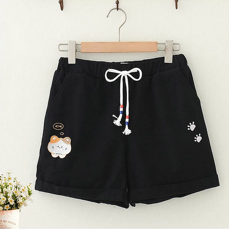 Cat Embroidery Pocket Wide Leg Shorts - Modakawa