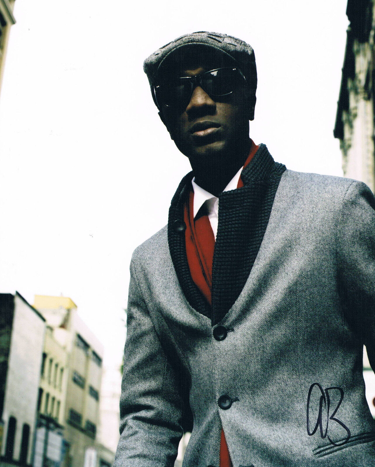 Aloe Blacc 1979- genuine autograph 8x10