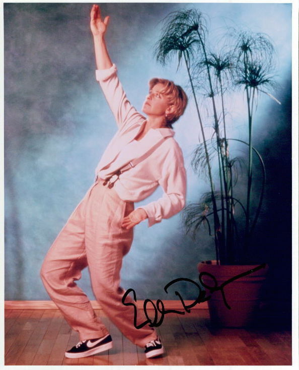 Ellen DeGeneres (Vintage full signature) in-person signed 8x10 Photo Poster painting