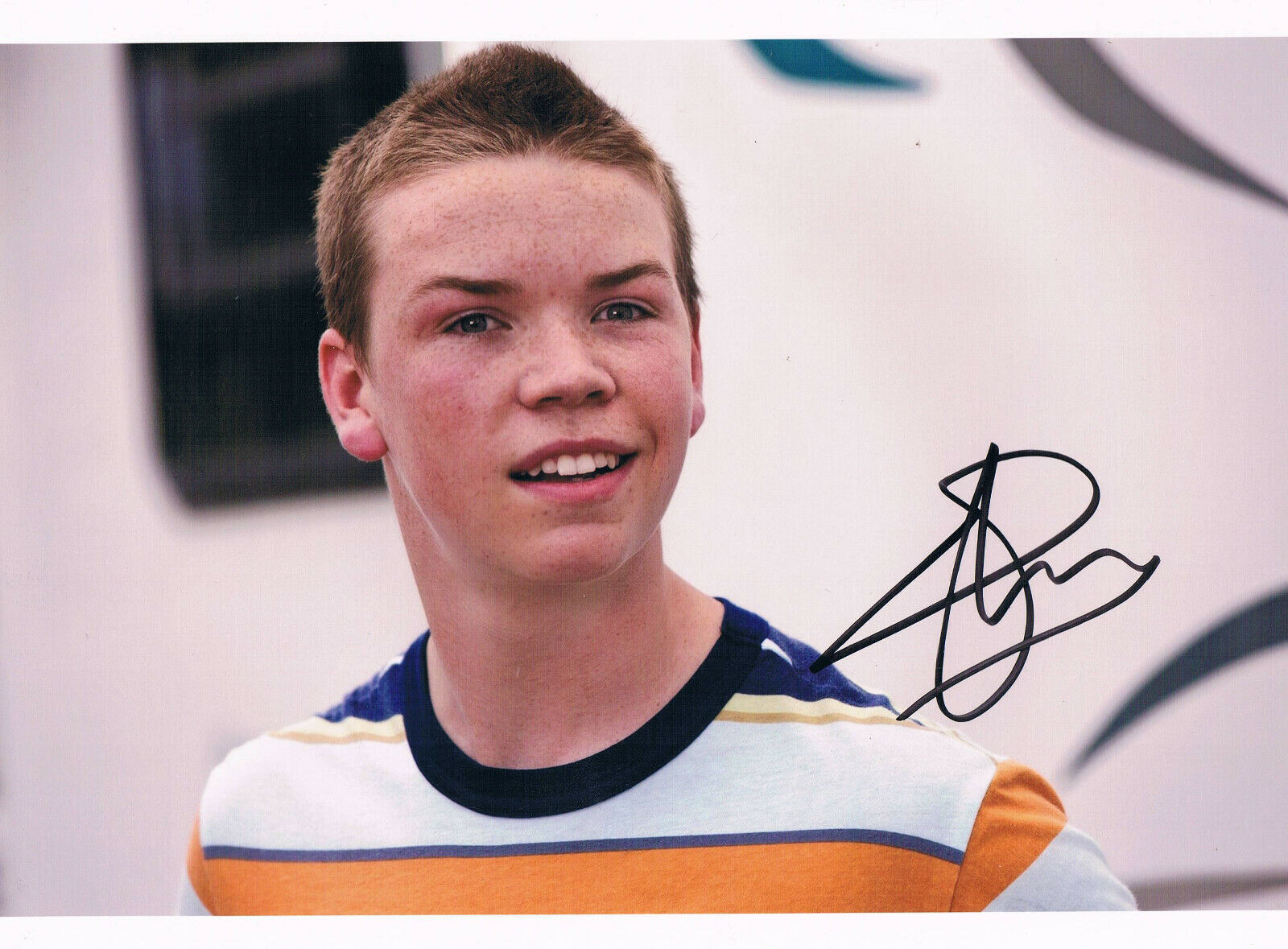 Will Poulter 1993- genuine autograph Photo Poster painting 8x11