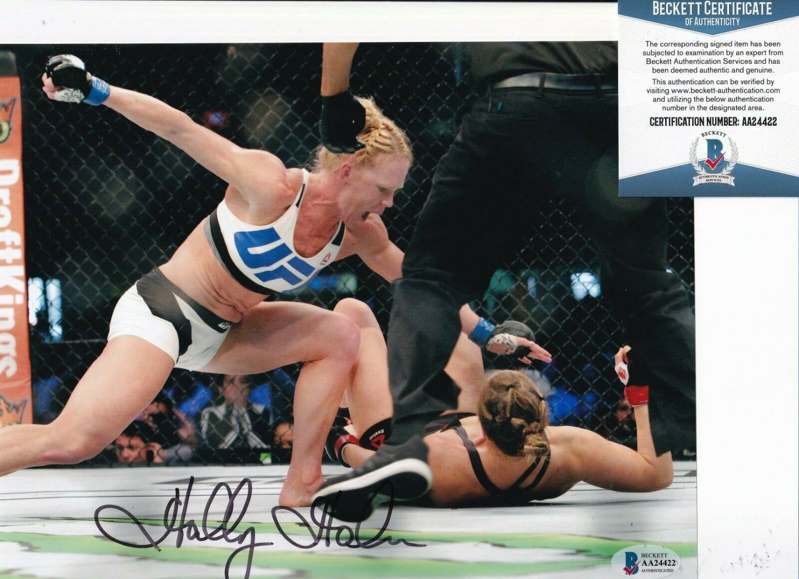 HOLLY HOLM signed (UFC FIGHTING) MMA KICKBOXING 8X10 Photo Poster painting BECKETT BAS AA24422