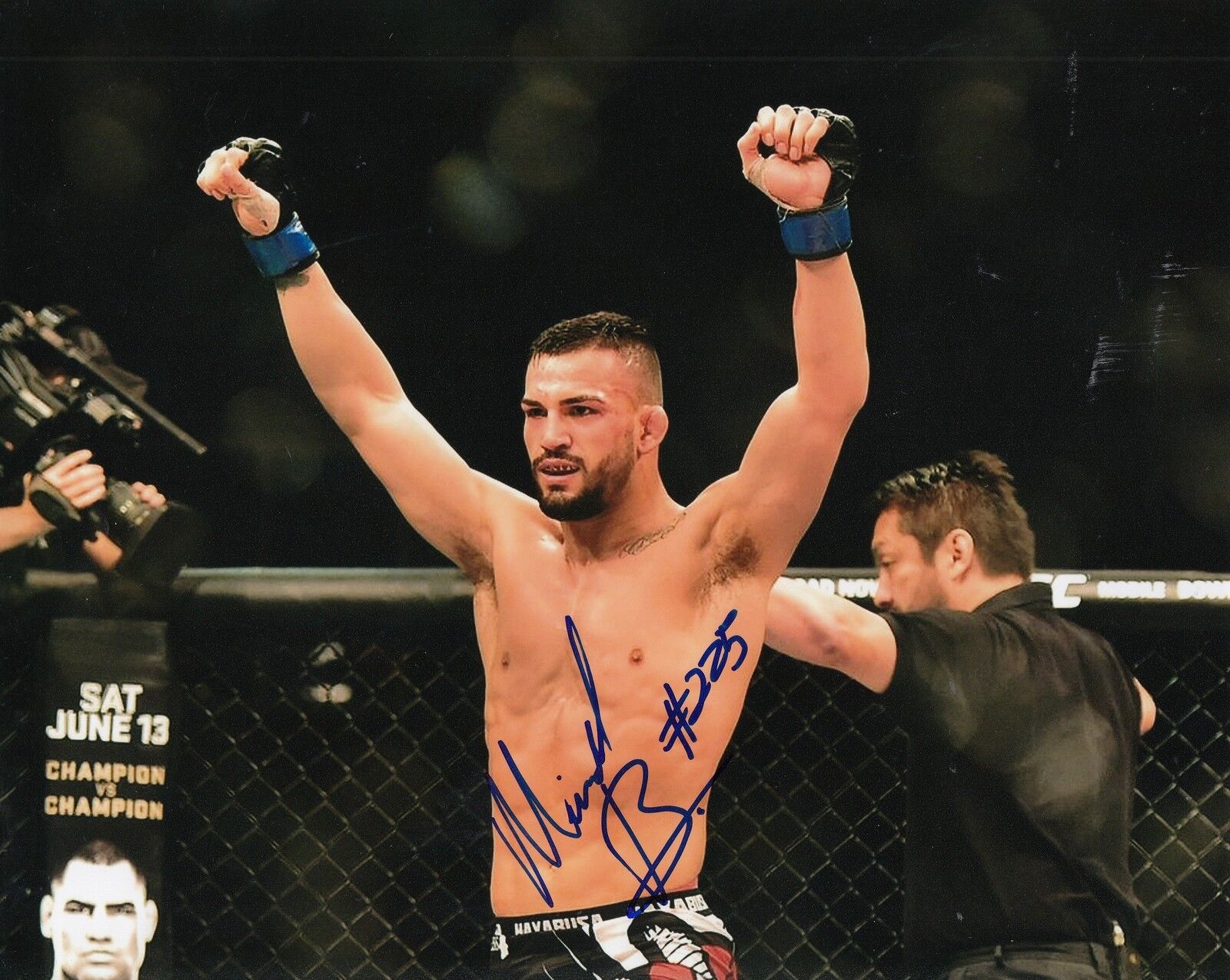 MIRSAD BEKTIC signed (UFC) FEATHERWEIGHT MMA FIGHTING 8X10 Photo Poster painting W/COA #1