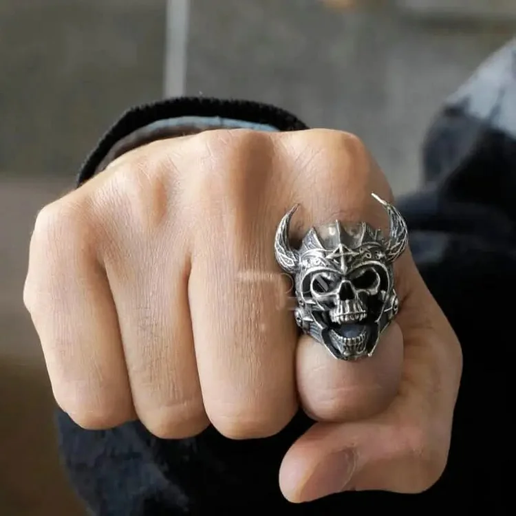 Coutureaura Ox Horn Skull Head Ring