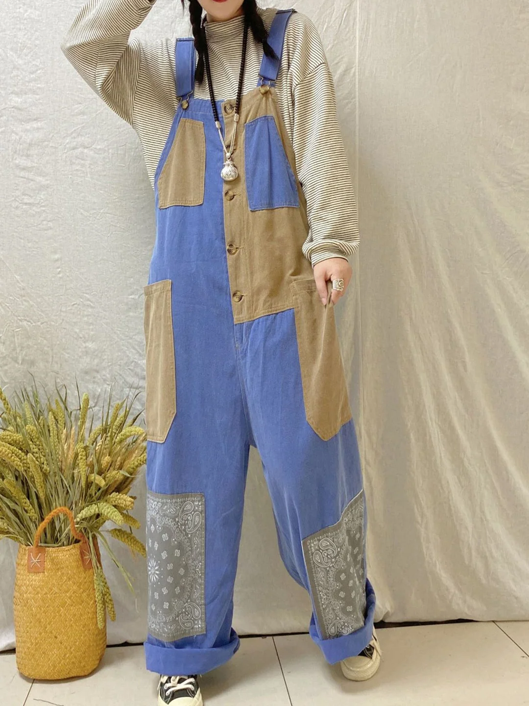 Women Half Sleeve V-neck Solid Color Dress