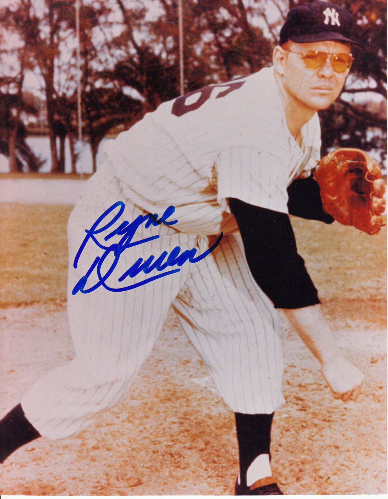 Ryne Duren #0 8x10 Signed w/ COA New York Yankees 032419