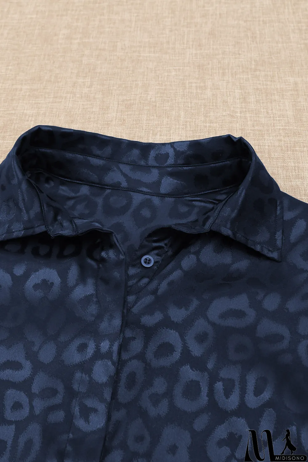 MidiSono - Embossed Button Shirt