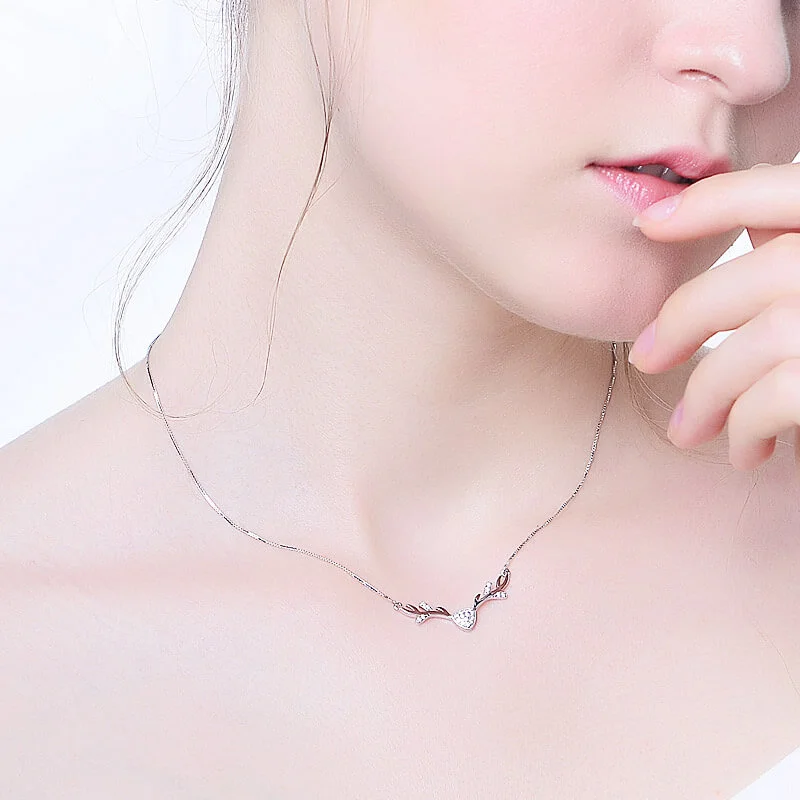 Mewaii® Antler Shape White Zirconia Pendant Silver Jewelry S925 Sterling Silver Clavicle Necklace