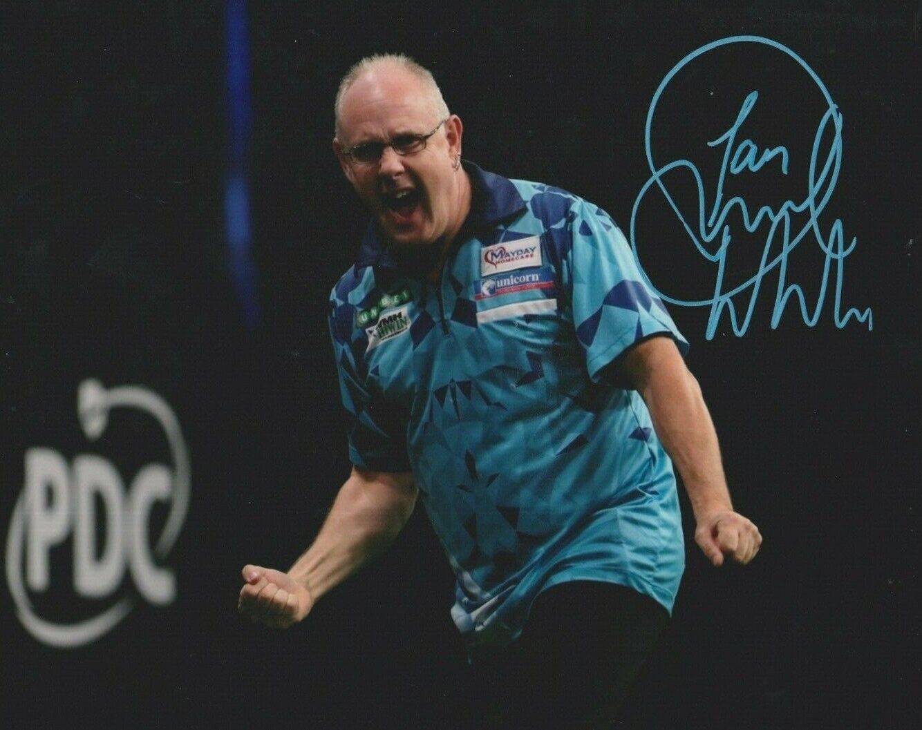 Ian 'Diamond' White **HAND SIGNED** 8x10 Photo Poster painting ~ Darts ~ AUTOGRAPHED