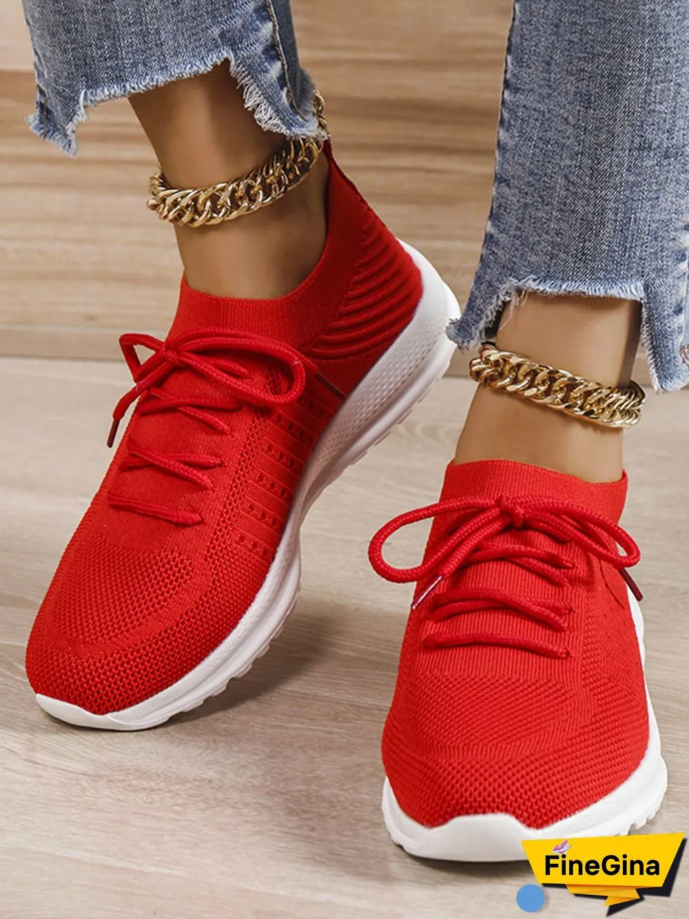 Flyknit Lightweight Soft Sole Lace-Up Sneakers