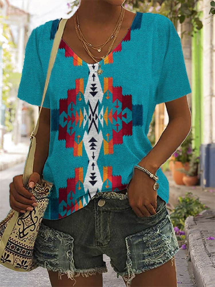 VChics Western Aztec Graphic V Neck T Shirt