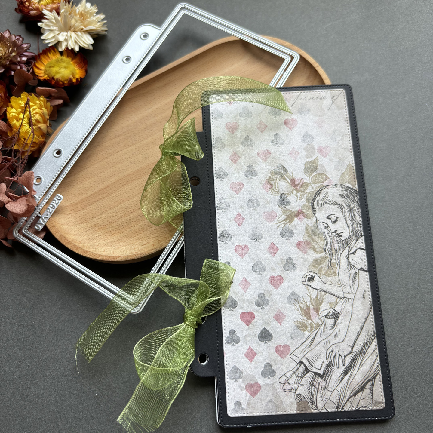 커팅 다이 - 빈티지 직사각형 홀로우 레이스 루즈리프