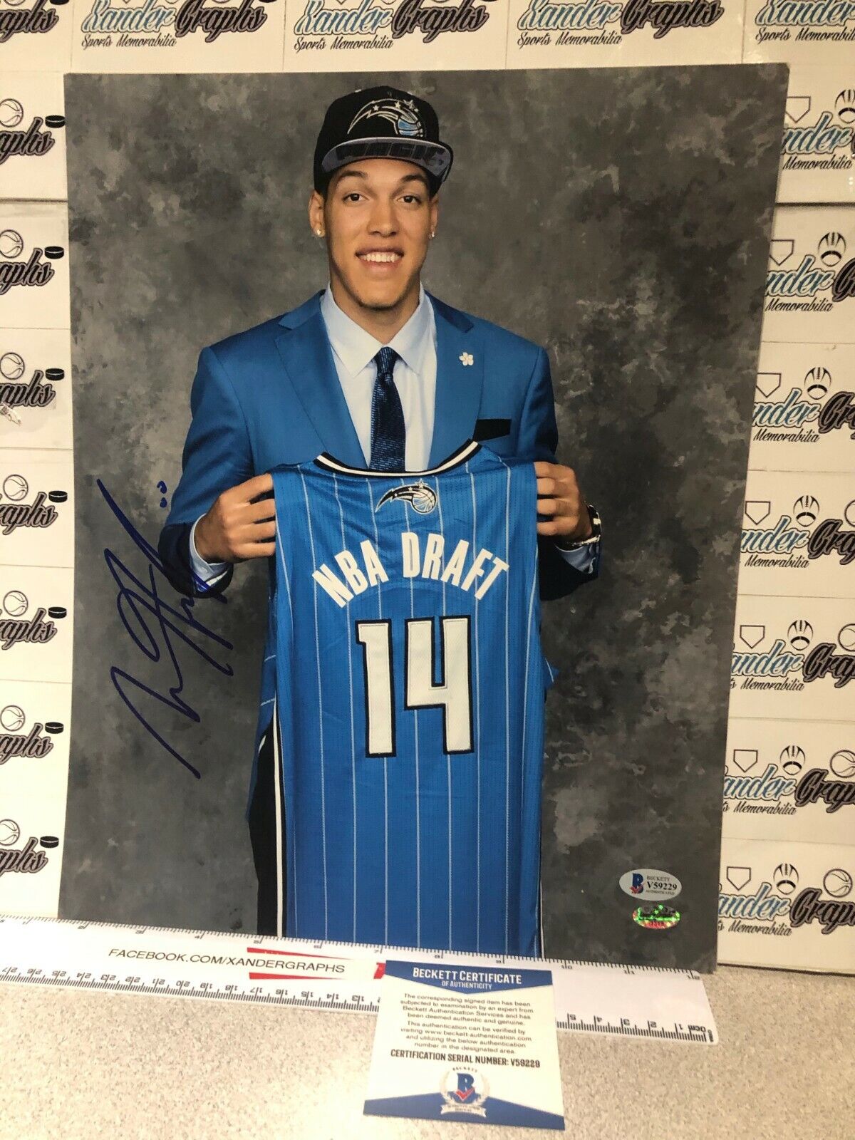 Pick (1) AARON GORDON AUTOGRAPHED 11X14 BASKETBALL Photo Poster paintingGRAPH BECKETT BAS COA