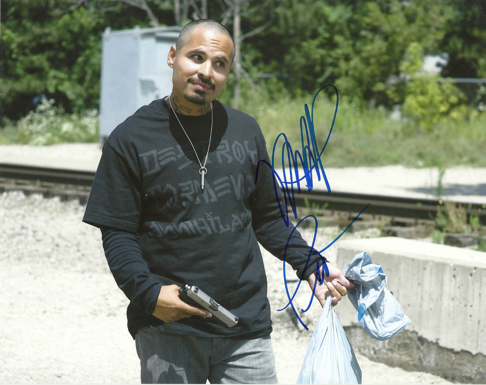 MICHAEL PENA 'END OF WATCH' 'SHOOTER' SIGNED 8X10 PICTURE 5