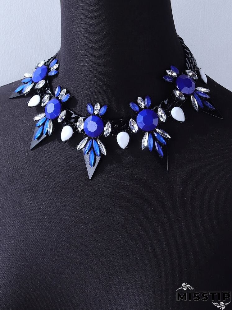 Rhinestone Decor Necklace