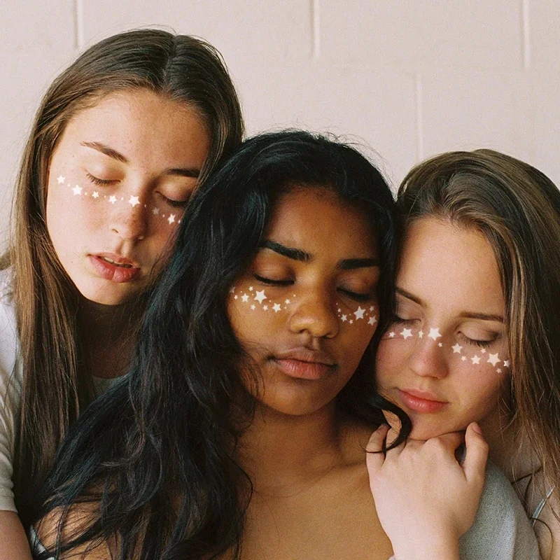 Sdrawing Creative Fake Temporary Tattoo Snowflake Star Moon Flower Butterfly Body Art Beauty Face Tattoo Makeup Sticker for Women