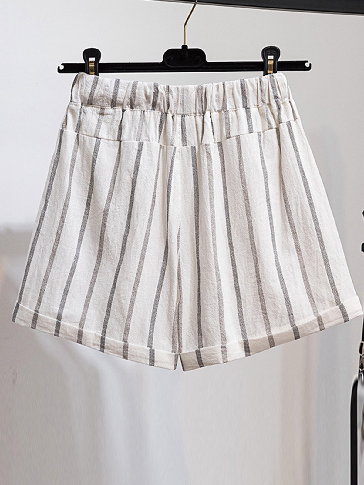 Plus Size Women Striped Casual Shorts