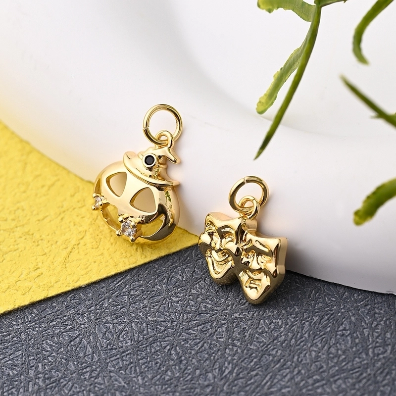 1 Pc/Package 12.5x12.5mm 14x12mm Hole 3~3.9mm Copper Zircon 18K Gold Plated Halloween Pattern Pumpkin Clown Polished Pendant