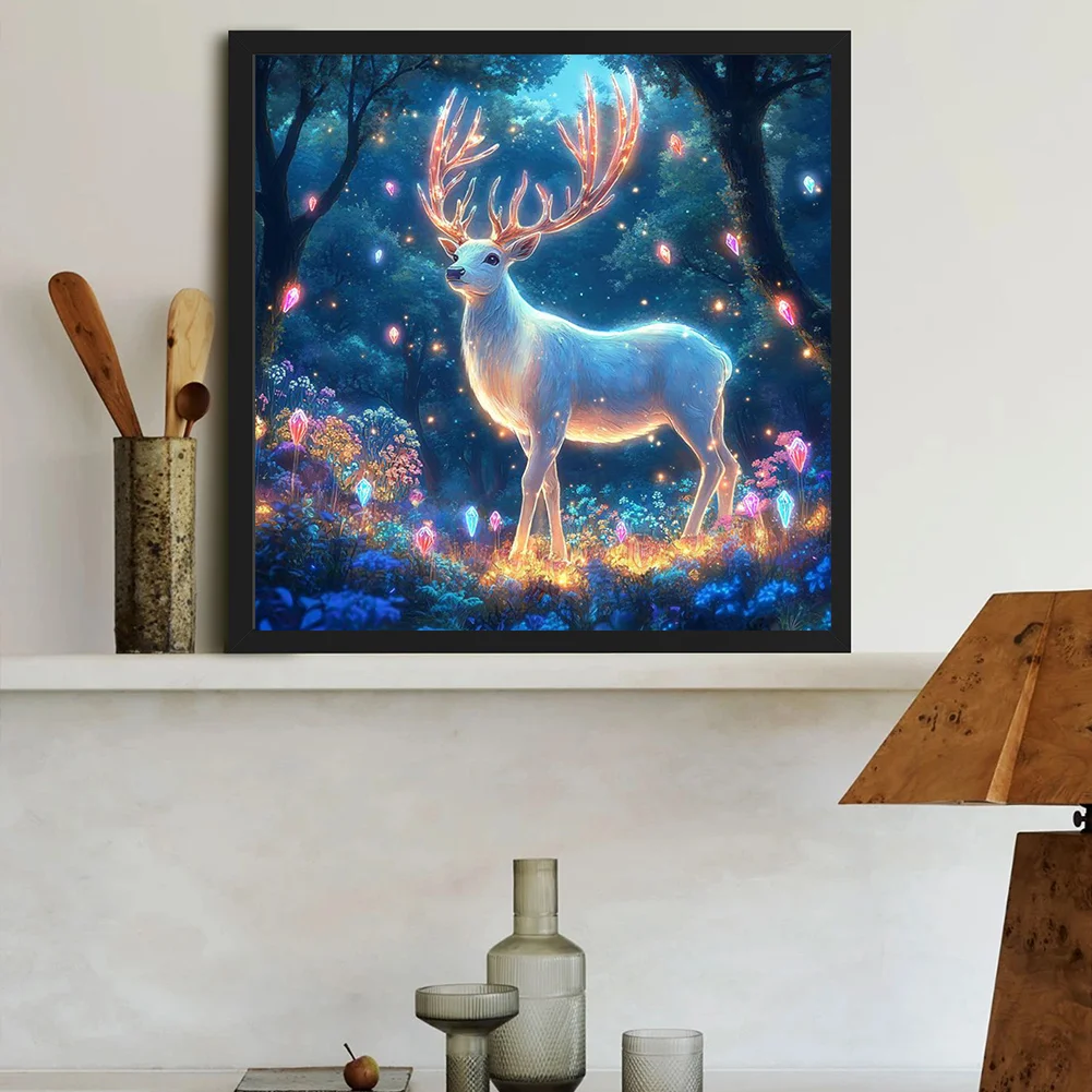 Diamond Painting - Full Round Drill - Spiritual Deer In Forest(Canvas|30*30cm)