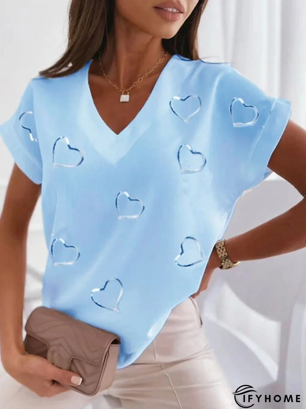 Women's White Heart Printed V Neck Cotton Blend Short Sleeve Casual Tunic T-Shirt | IFYHOME