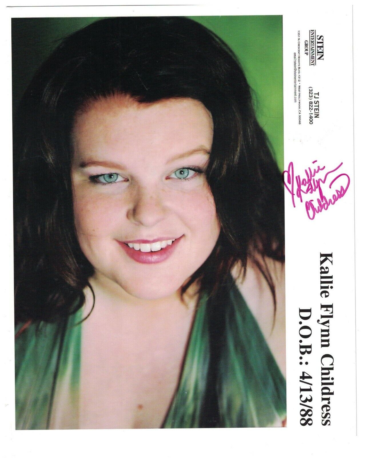 Kallie Flynn Childress Signed Autographed 8 x 10 Photo Poster painting Actress Sleepover