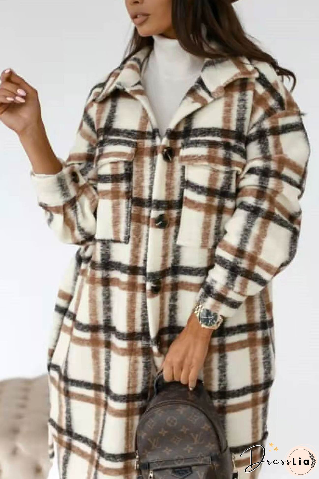 Relaxed and Timeless winter garment