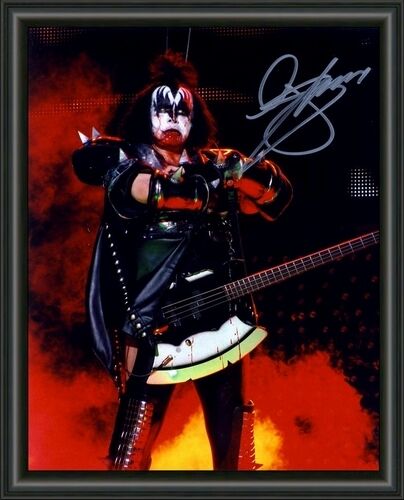 GENE SIMMONS KISS - A4 SIGNED Photo Poster painting - AUTOGRAPHED POSTER -  POSTAGE
