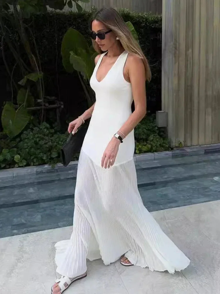 Oocharger Knitted V-neck Elegant Long Dress Sexy Sleeveless Slim Stitching Folds Beach Vacation Female White Dress Knitwear Outfits