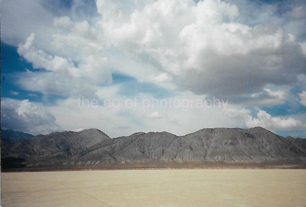 FOUND Photo Poster paintingGRAPH Color AMERICAN WEST Original Snapshot LANDSCAPE 112 1 T