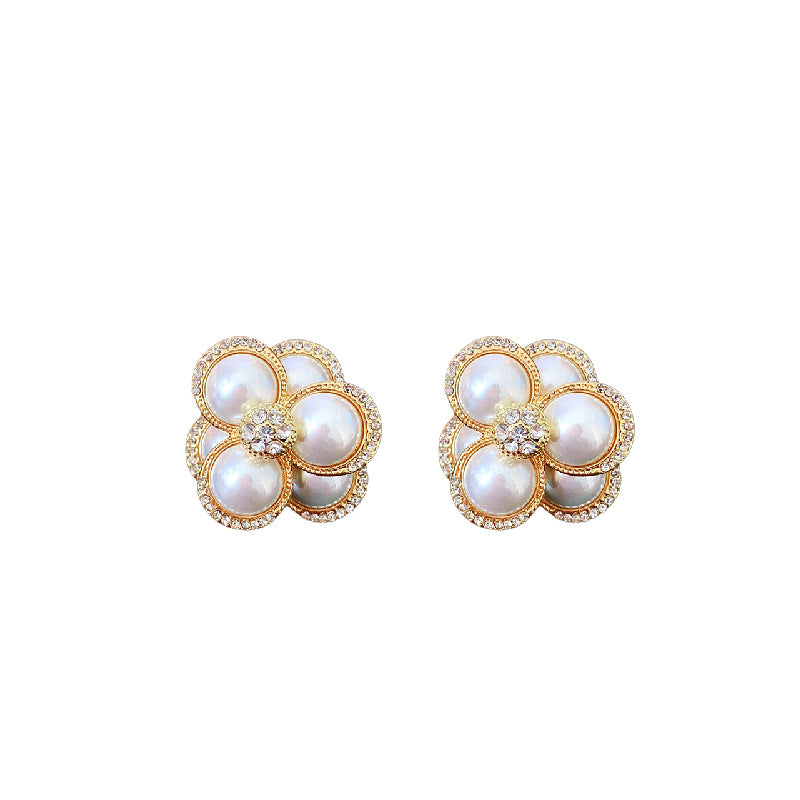 Luxurious Flower Geometric Flower Artificial Pearl Diamond Inlay Earrings