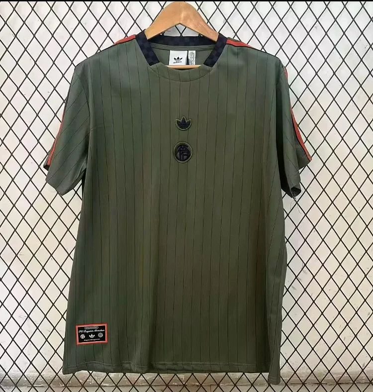 25/26 Bayern Munich Retro Grey T-Shirt