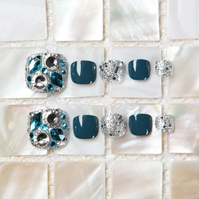 24pcs Blue Color Japanese Summer Wearable Foot Fake Nail Short Length Paillette Faux Rhinestone Decor Finished press on toenails-Nail Inspo