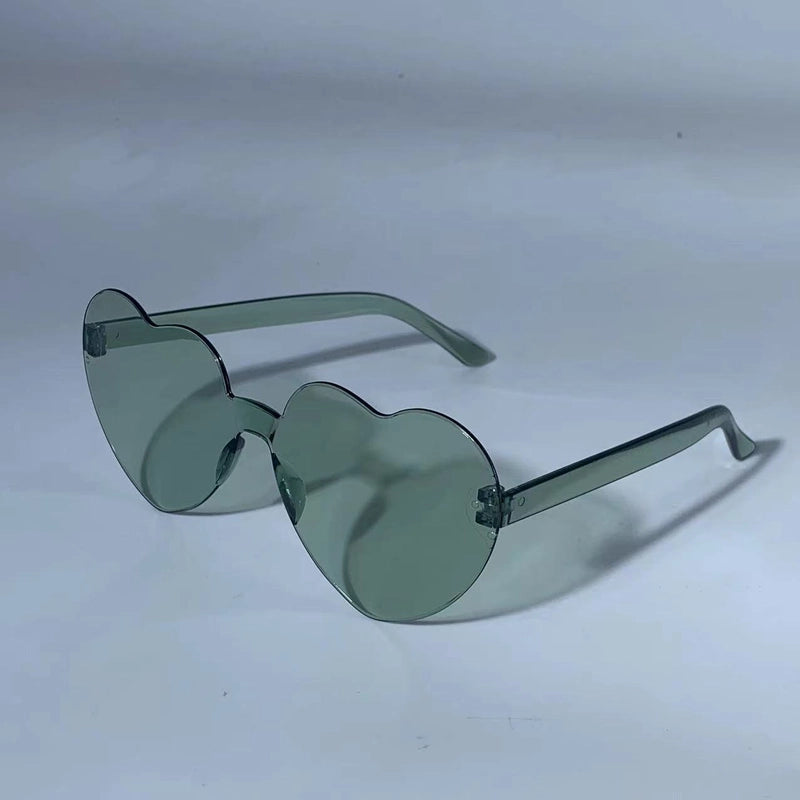 Transparent Jelly Color Love Sunglasses Men’s And Women’s Peach Heart Sunglasses Heart-shaped Conjoined Love Sunglasses