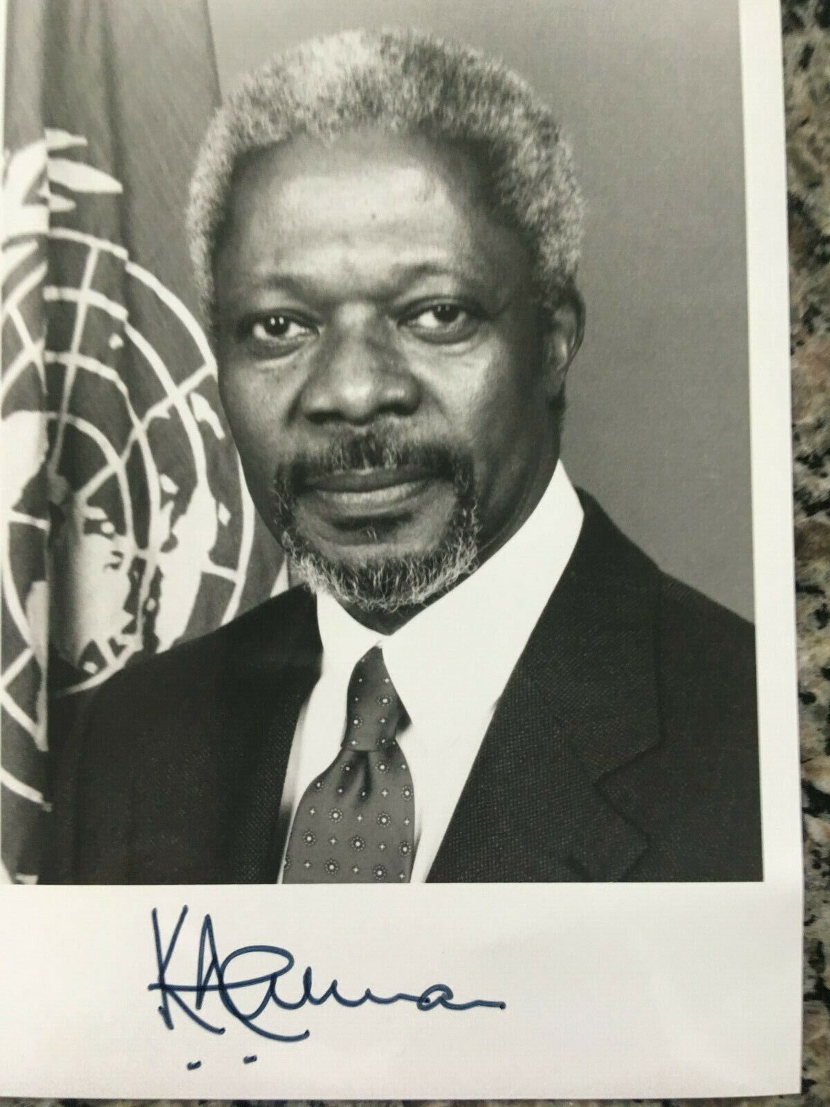 KOFFI ANNAN UN SECRETARY GENERAL & 2001 NOBEL PEACE PRIZE RECIPIENT SIGNED Photo Poster painting