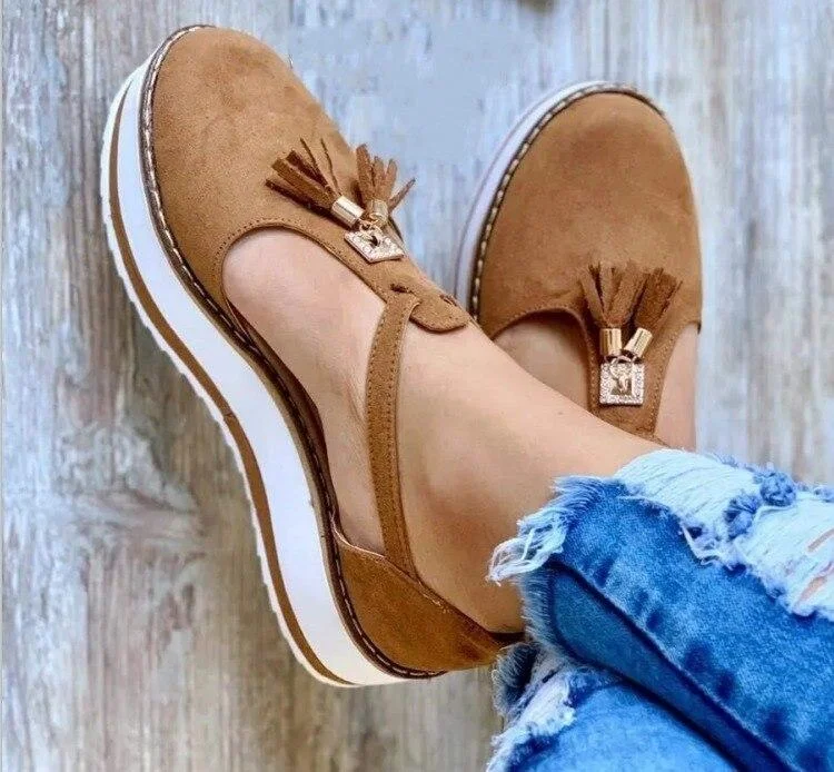 2020 New Women Summer Sandals Fashion Buckle Strap Solid Fringe Cover Heel Flat Platform Heel Casual Ladies Plus Size Sandals 1108-1