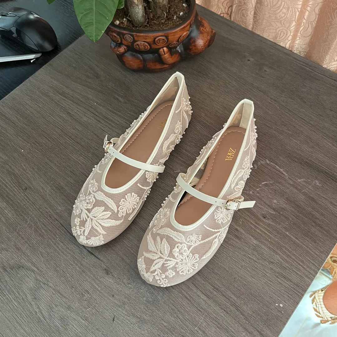 Breakj Breakj Home 2025 New Shoes Women's Flat-Bottomed Mary Jane Women's Shoes New Embroidery Chinese Style Bag Head White Sandals