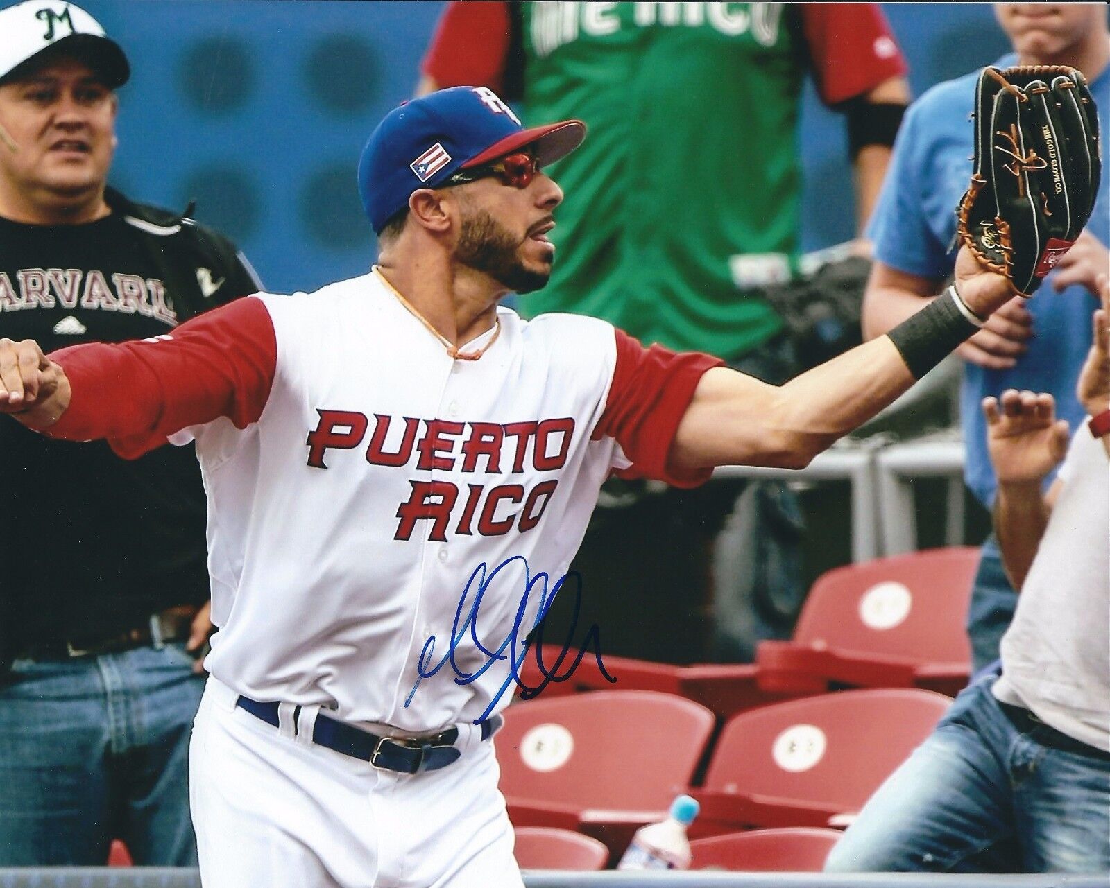 Signed 8x10 MIKE AVILES Puerto Rico Autographed Photo Poster painting - COA