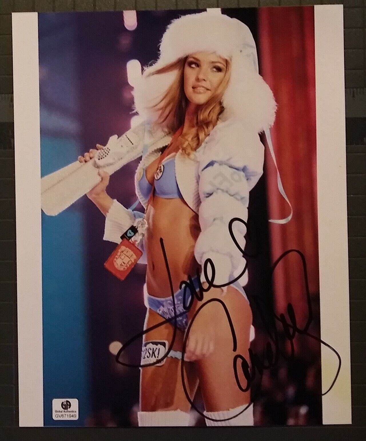 Candice Swanepoel signed 8x10 COA GAI