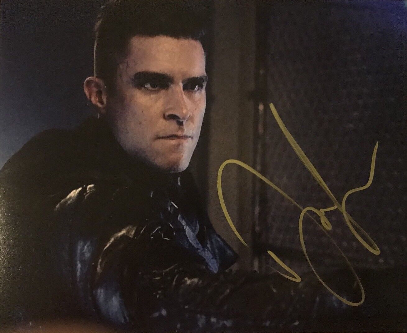 JOSH SEGARRA HAND SIGNED 8x10 Photo Poster painting ARROW TV SHOW AUTOGRAPHED RARE AUTHENTIC