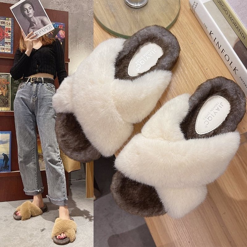 Autumn 2022 new net celebrity fashion plush slippers for women outside wear one-slip thick-soled home slippers for women