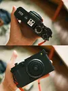 Mirrorless camera, Oreo lens, pancake lens, portable, biscuit film lens