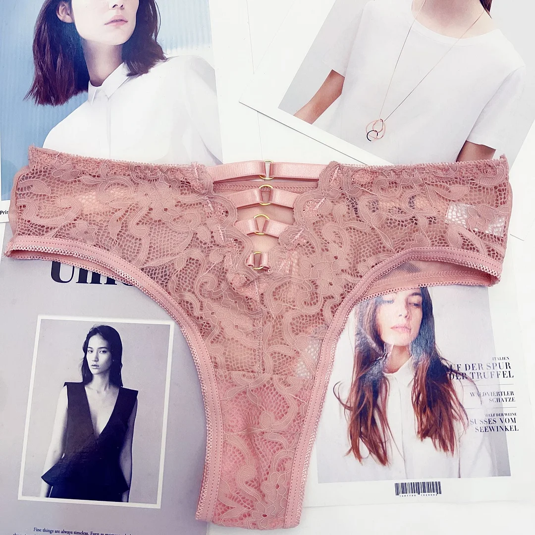 New Women Underwear Sexy Lace Panties Plus Size Fashion Hollow Out Comfort Briefs Low Waist Seamless Underpants Female Lingerie