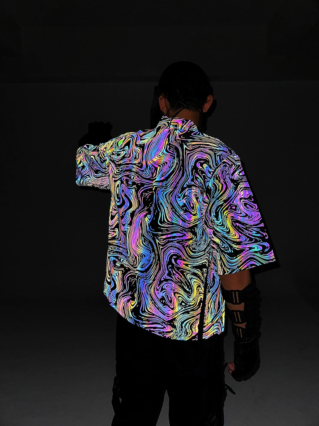 Woherb Dazzling Reflective Cardigan Robe Men And Women Five Minute Sleeve Loose Kimono Coat Retro Knit Jacket Trend-Outfit Ideas