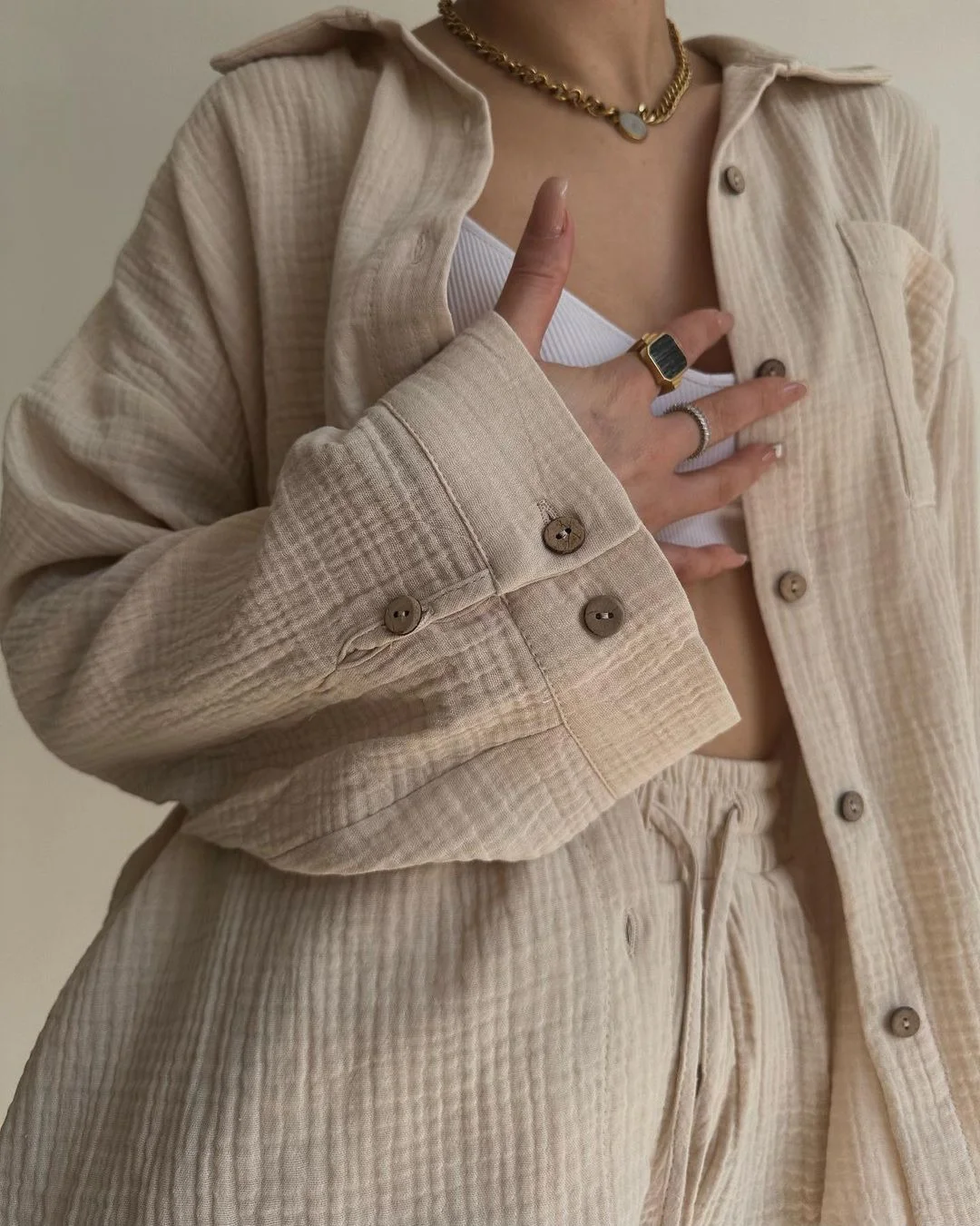 Nigikala Nigikala Women's Wrinkle Collar Long-Sleeved Shirt High-Waisted Rope Shorts Fashion Casual Two-Piece Set