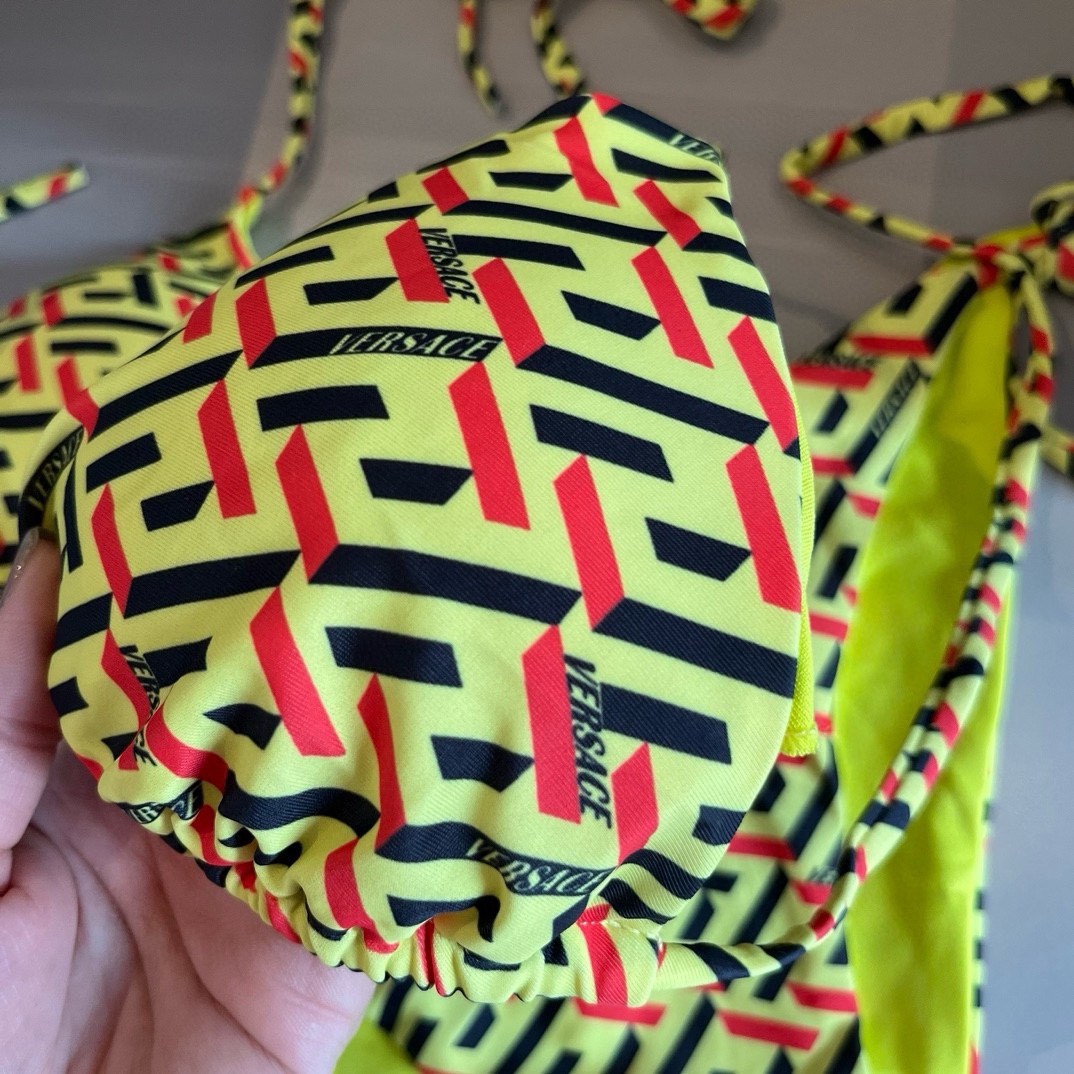 A04f55ff0dba39b1560568e9b9f4bc40