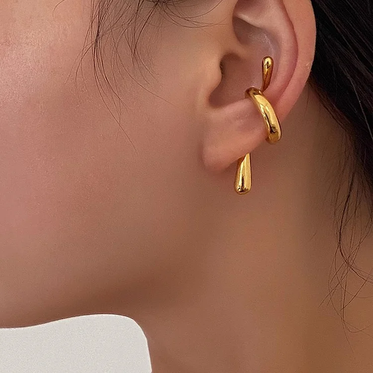 Golden twisted ear clip jewelry (no piercing required)