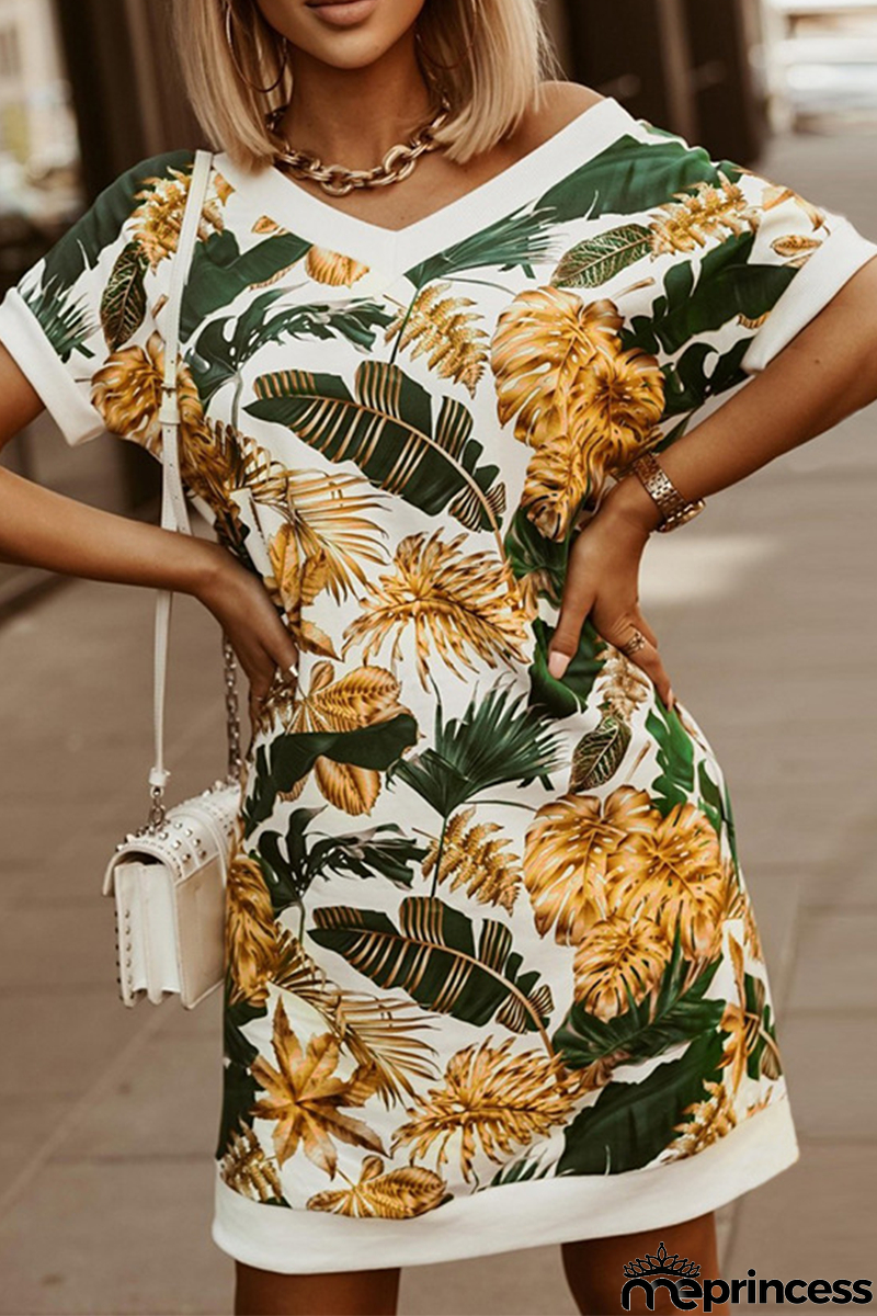 Feminine and light Dress