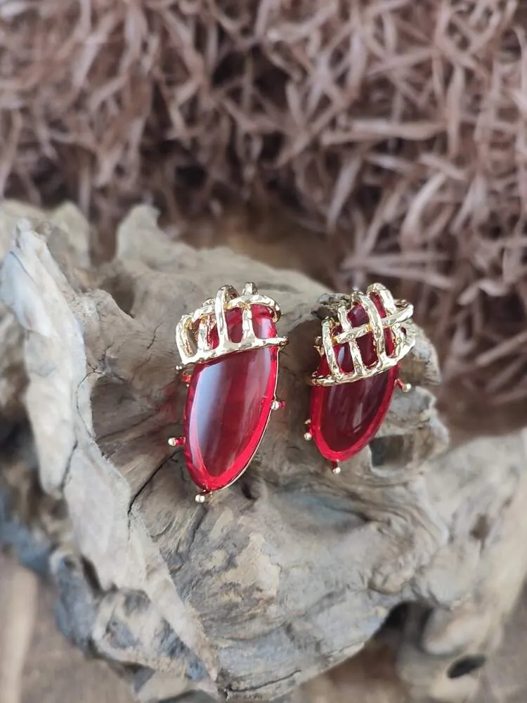 Oval Stud Earrings